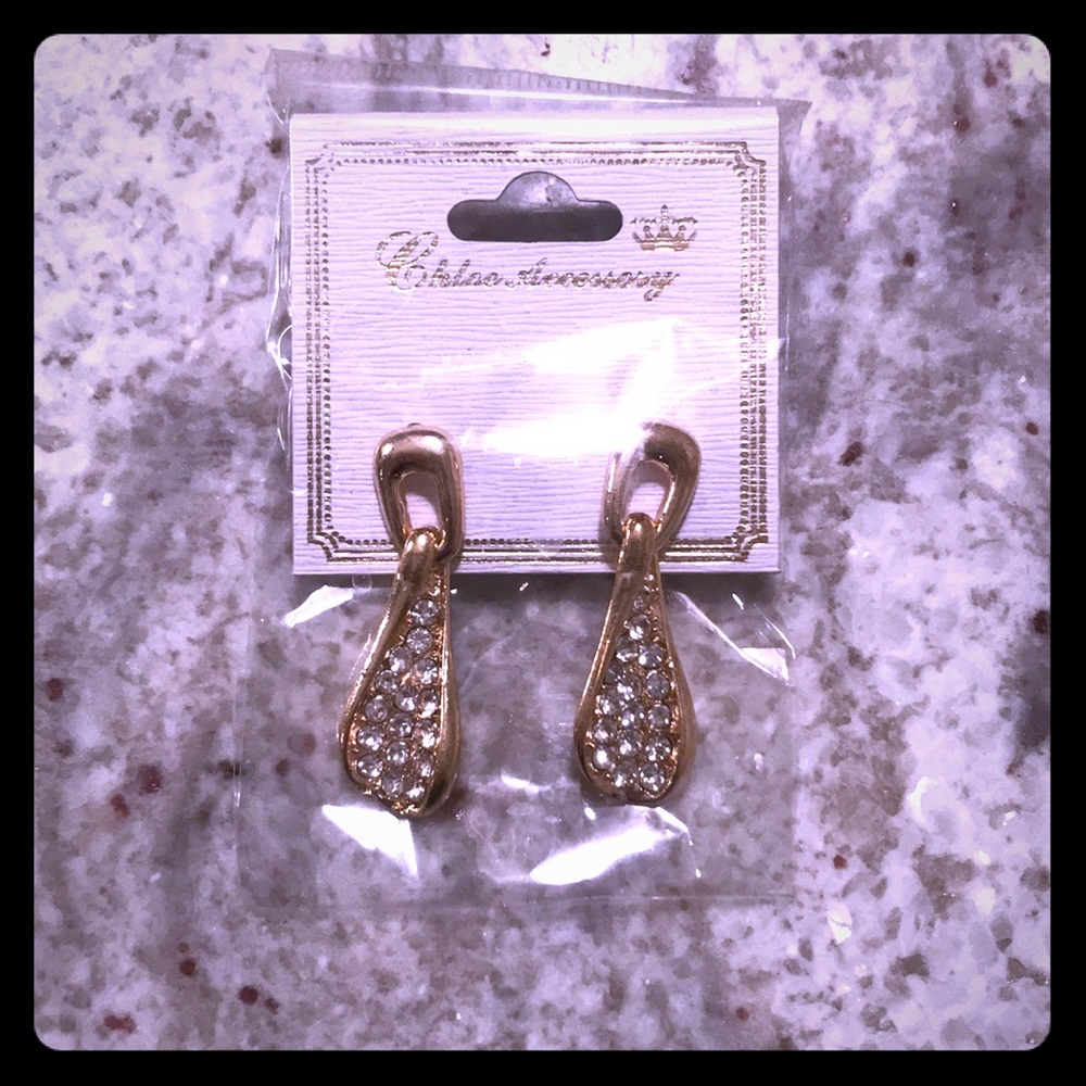 🆕 Chloe Accessory Earrings